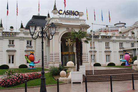 golden euro casino lobby